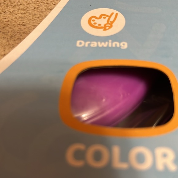 Magnetic Drawing Board 12 month + - Picture 3 of 7